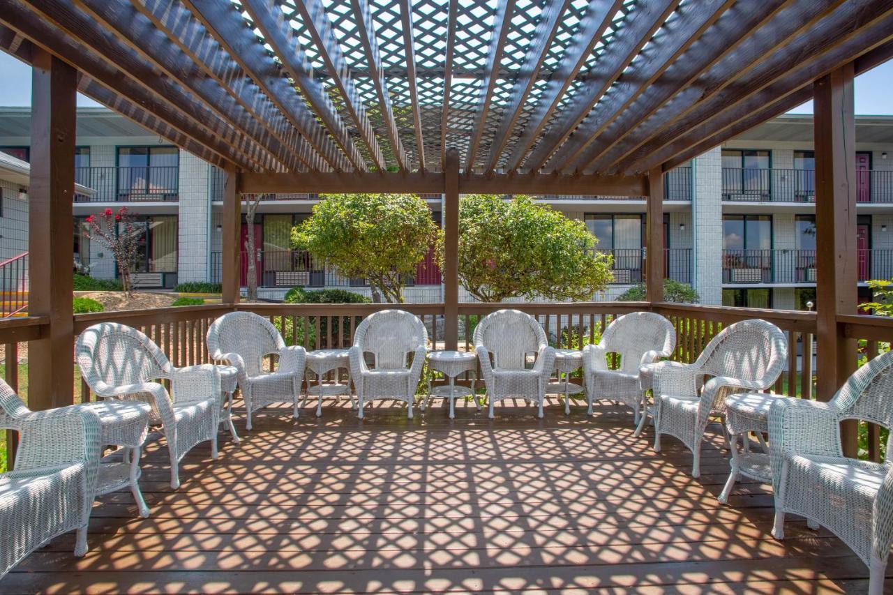موتيل Ramada By Wyndham برانسون المظهر الخارجي الصورة