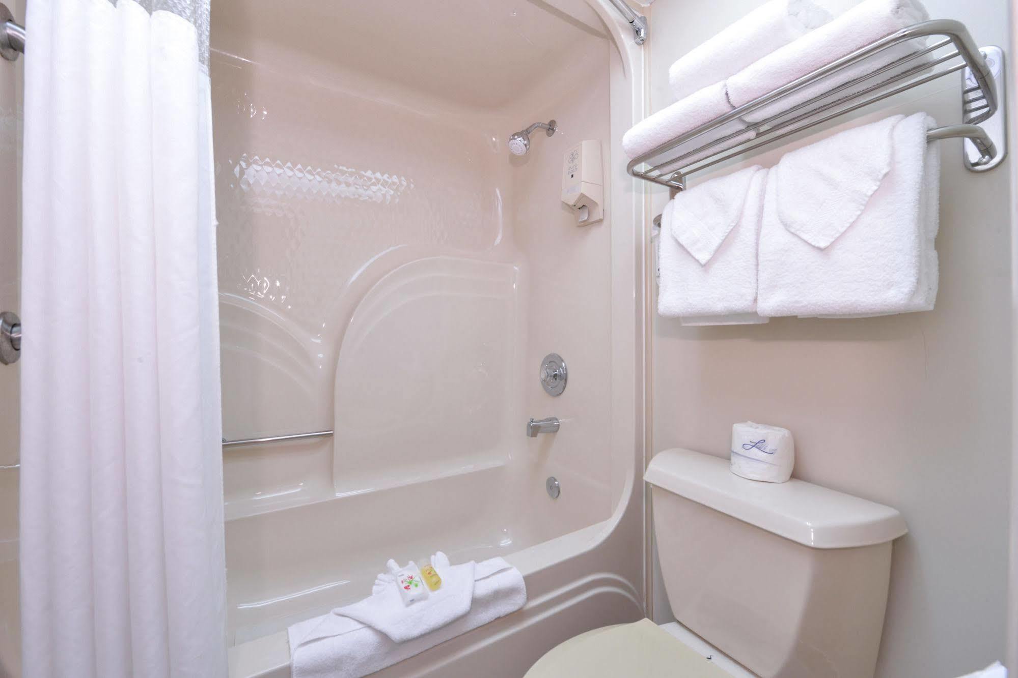 موتيل Ramada By Wyndham برانسون المظهر الخارجي الصورة
