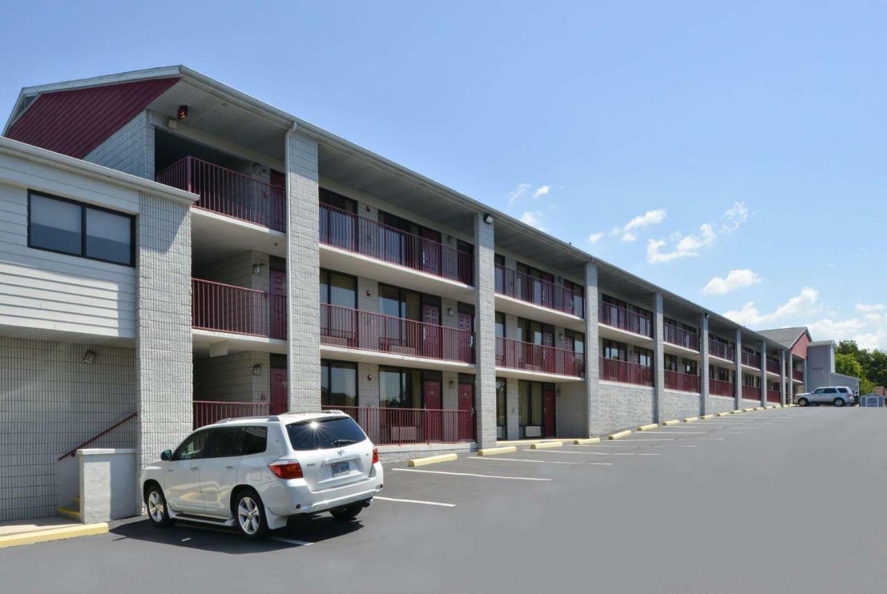موتيل Ramada By Wyndham برانسون المظهر الخارجي الصورة